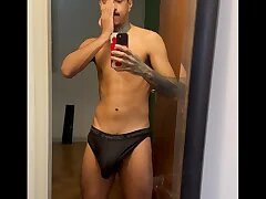 Twink XXX 32